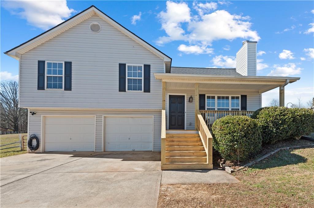 178 Windfield Ridge Dr., Mount Airy, GA 30563