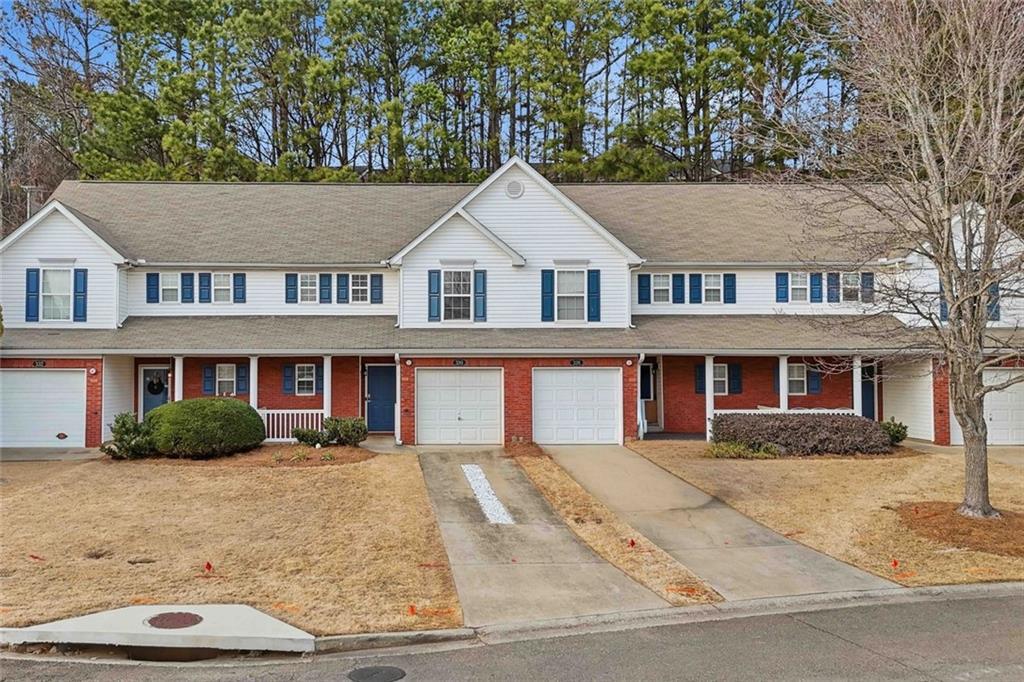 330 Cottonwood Creek Cir., Canton, GA 30114