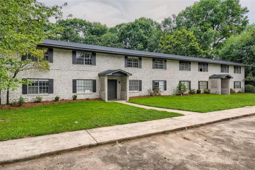 131 Cleveland St., Mcdonough, GA 30253