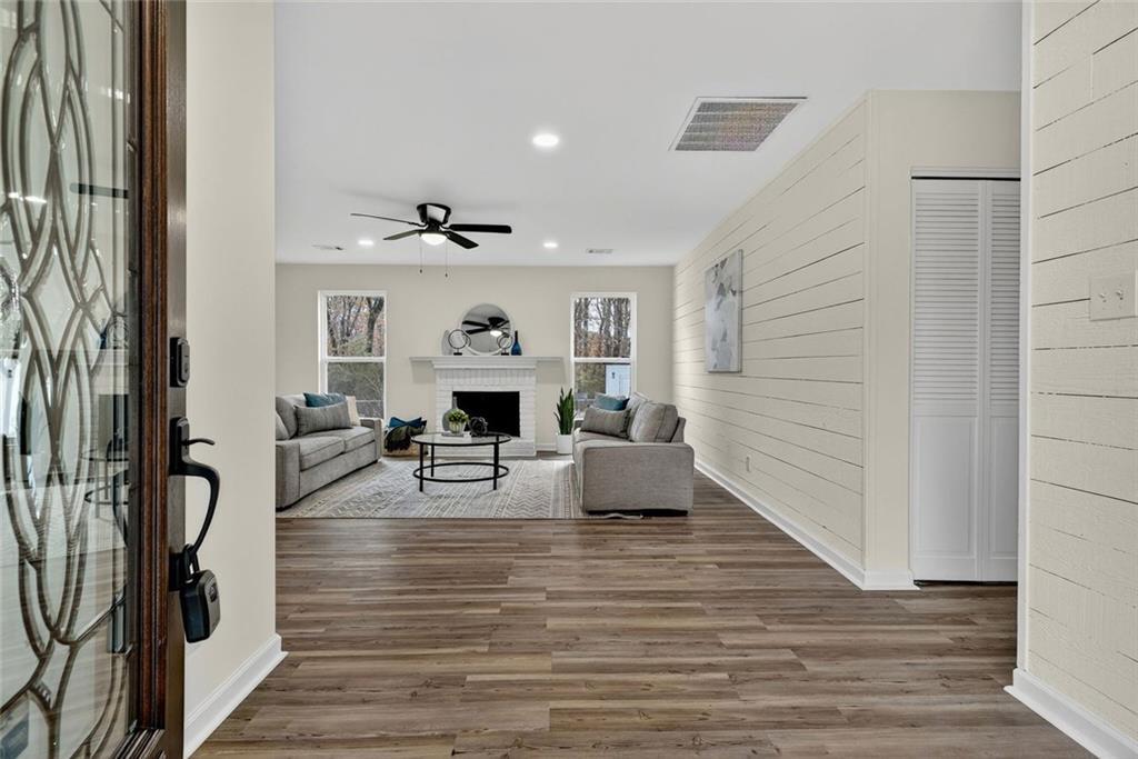 1188 Cottonwood Dr., Lawrenceville, GA 30043