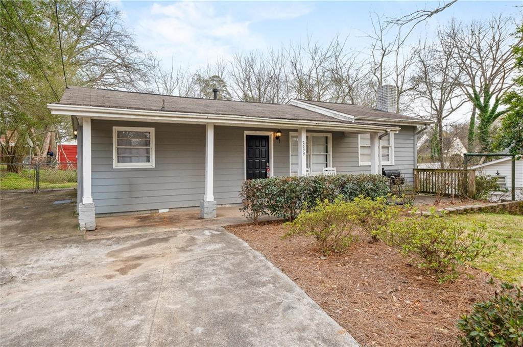 2899 Hall Dr., Smyrna, GA 30082