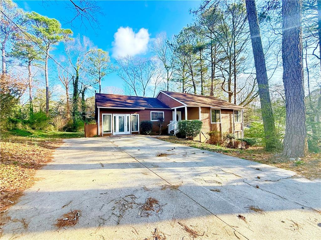 1445 Diplomat Dr., Riverdale, GA 30296