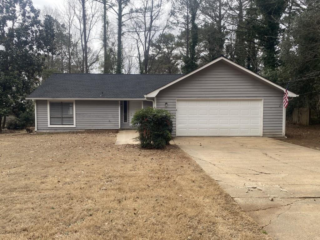 1527 Flat Rock Rd., Stockbridge, GA 30281