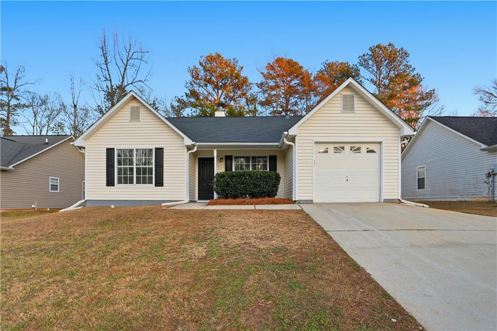 5798 Creekside Dr., Rex, GA 30273