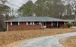 394 Fayetteville Rd., Fairburn, GA 30213