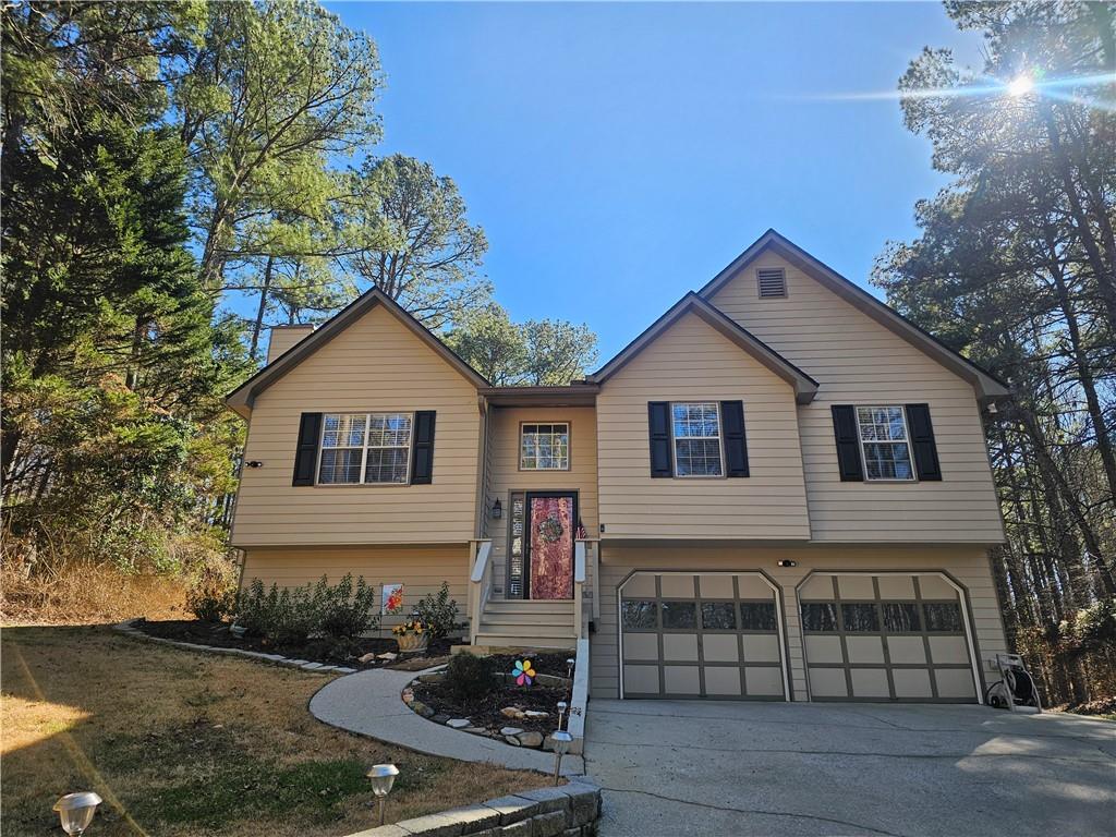 299 Browning Cir., Acworth, GA 30101