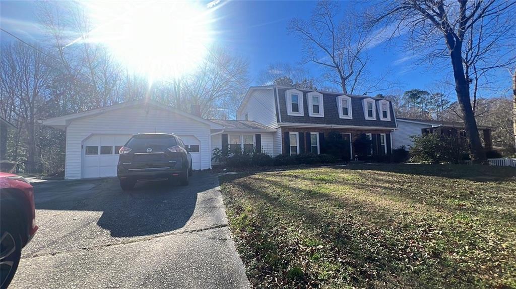 2322 Kingsland Dr., Atlanta, GA 30360