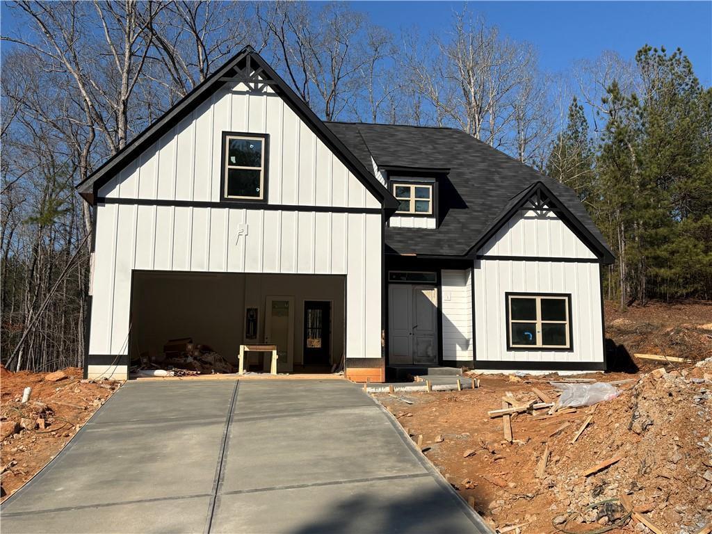 5585 Yorkshire Ct., Douglasville, GA 30135