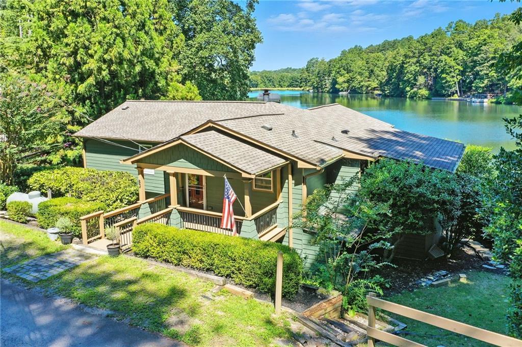 83 Twin Mountain Lake Cir., Talking Rock, GA 30175