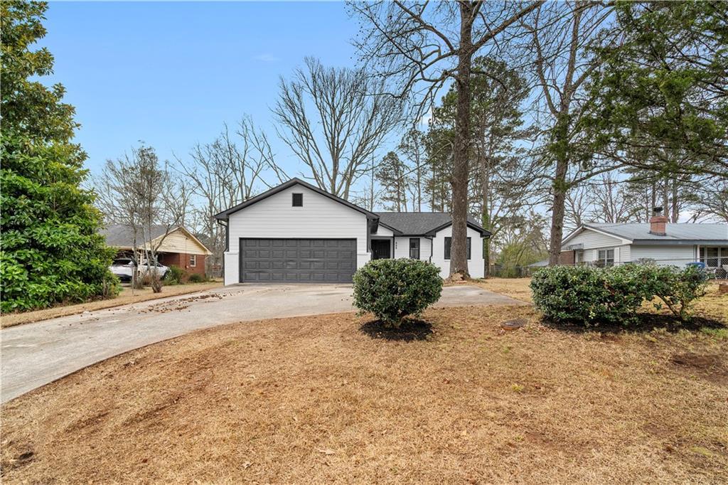 323 Lumpkin St., Winder, GA 30680