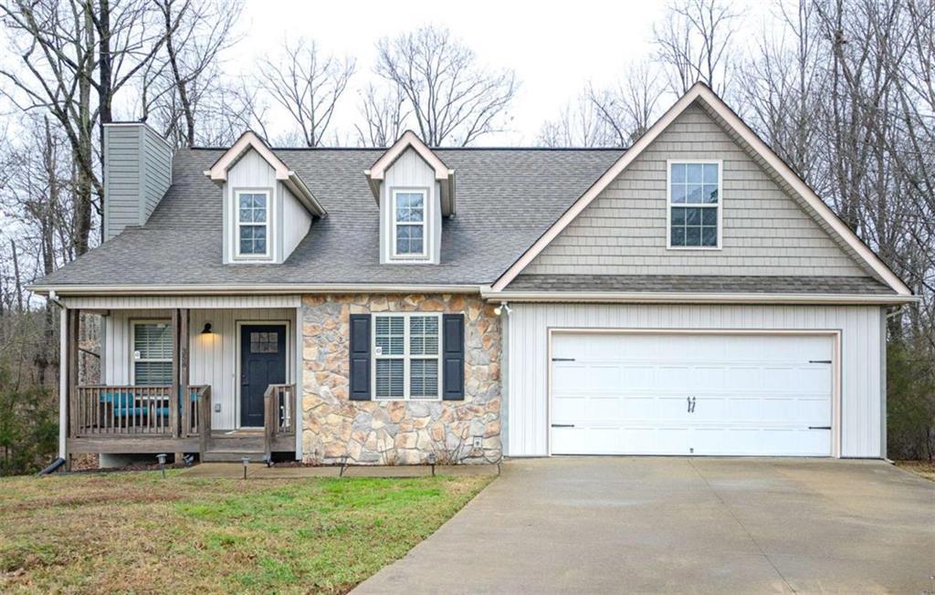 358 Talon Dr., Rydal, GA 30171
