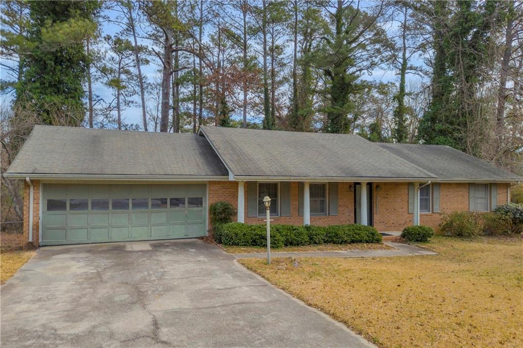 3260 Hidden Forest Dr., Snellville, GA 30078