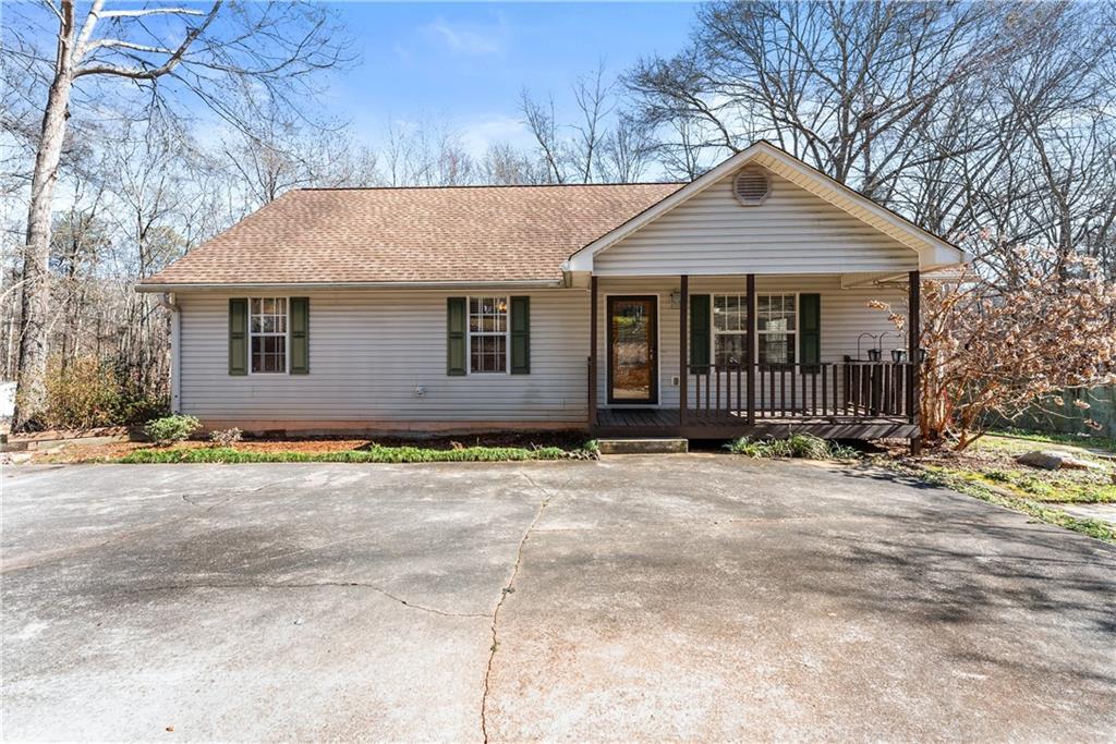 3026 Summer Lake Dr., Gainesville, GA 30506