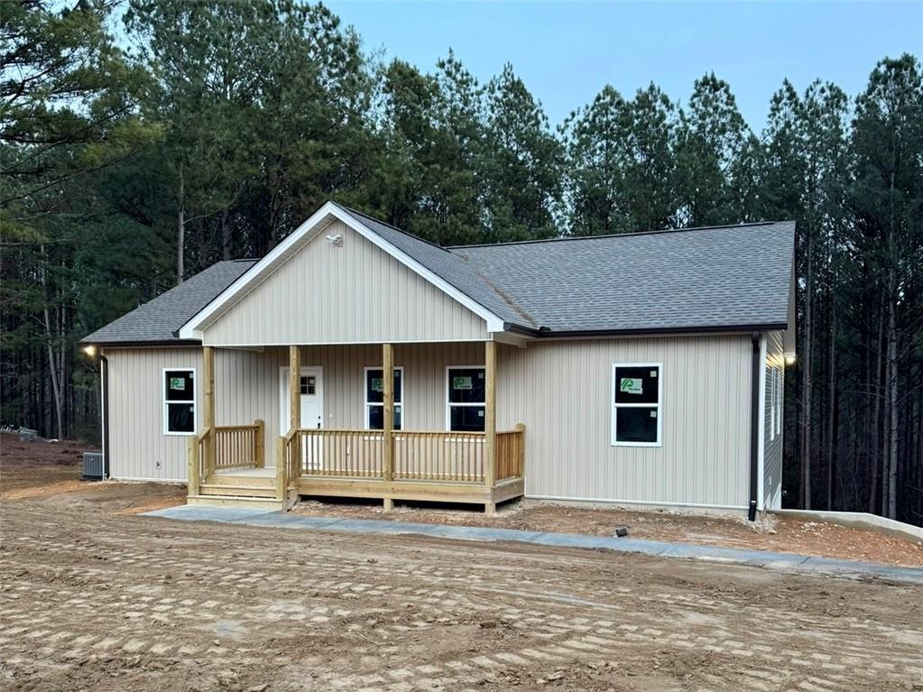 215 Briar Ridge Rd, Calhoun, GA 30701