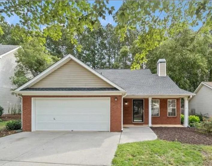 172 Stoneforest Dr., Woodstock, GA 30189