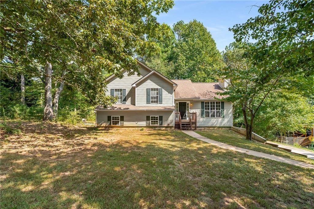 67 Dispatcher Dr., Dawsonville, GA 30534