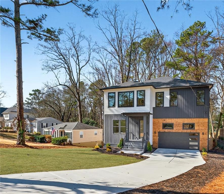 1138 Janes Ln., Atlanta, GA 30324