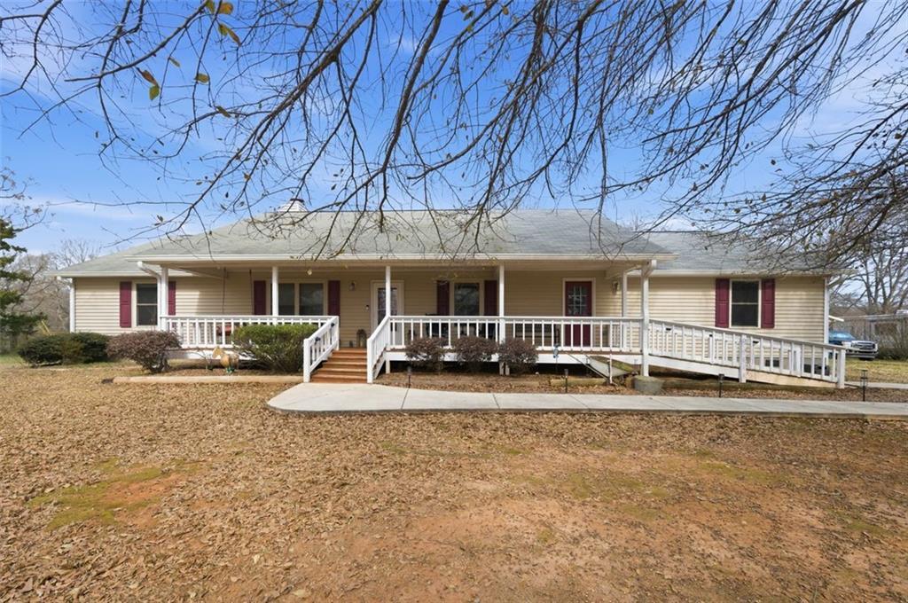 298 Trestle Rd., Locust Grove, GA 30248