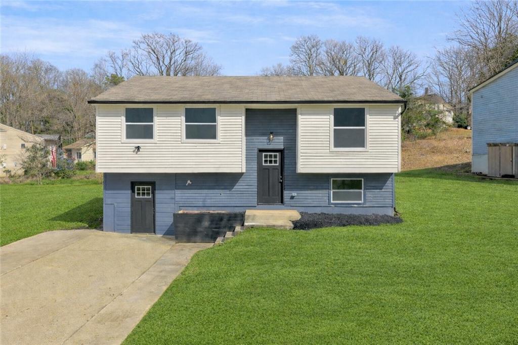 5333 Olde St., Stone Mountain, GA 30088