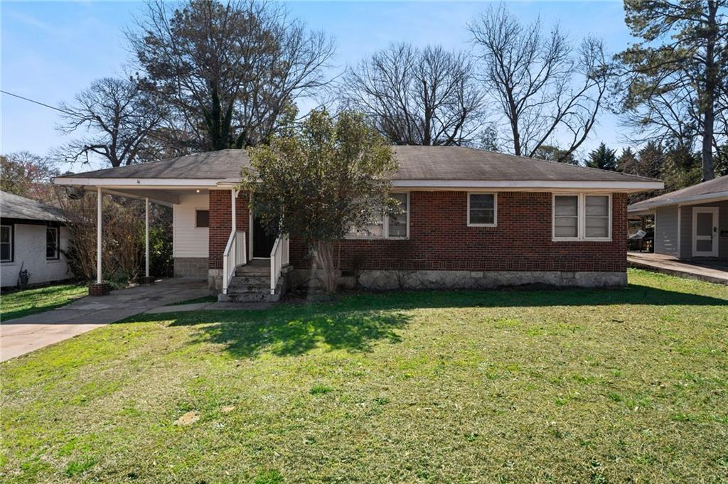 871 Springvalley Dr., Forest Park, GA 30297