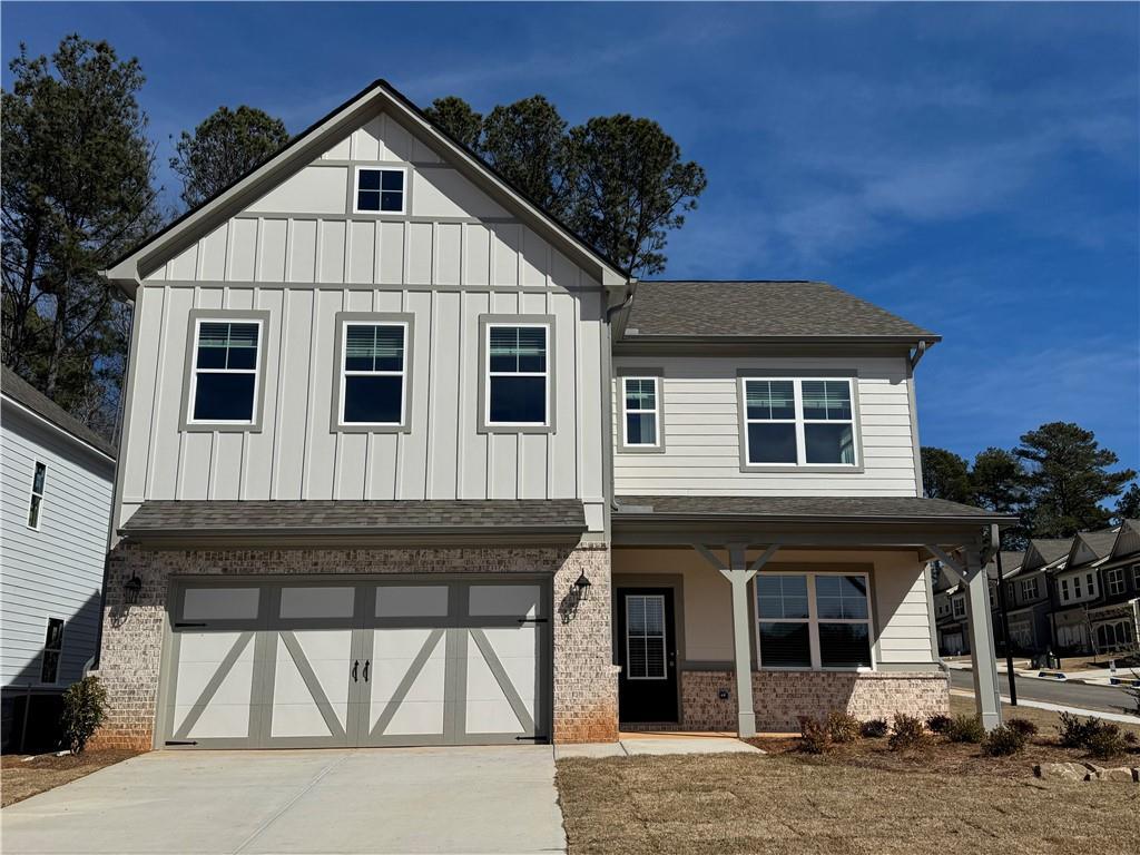 5587 Overview Dr., Flowery Branch, GA 30542