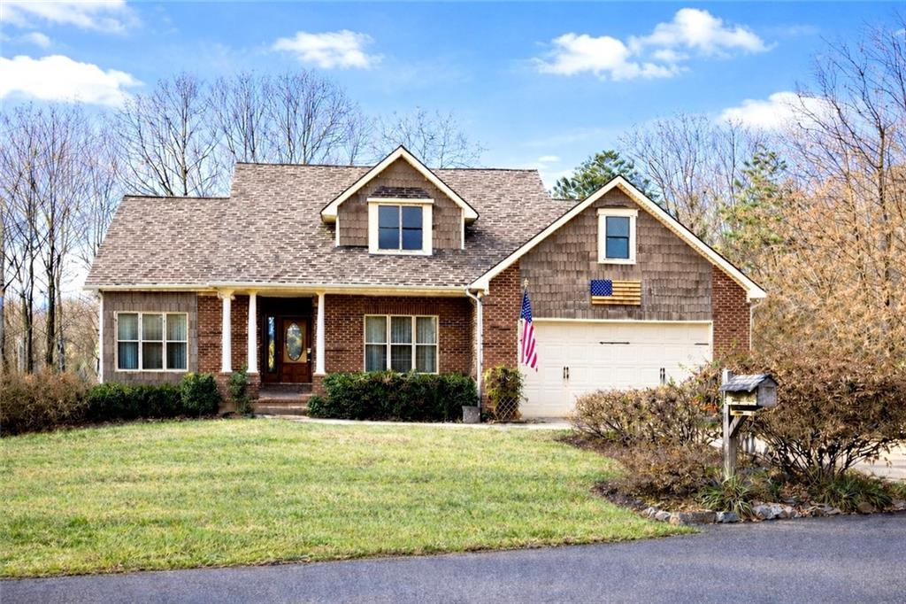 76 Remington Ln., Jasper, GA 30143