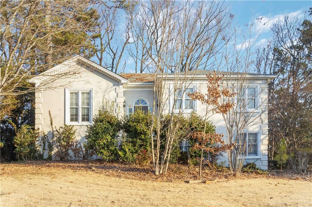 1351 Middleburg Hunt, Lawrenceville, GA 30043