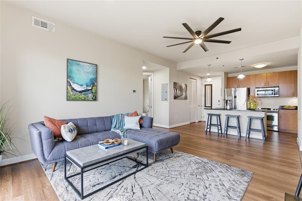 711 Cosmopolitan Dr. #517, Atlanta, GA 30324