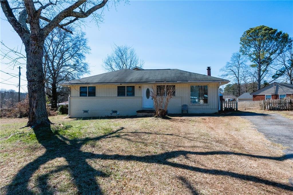 195 Rockin Hill Dr., Marietta, GA 30060