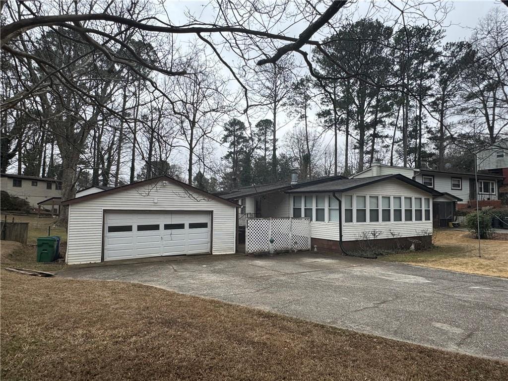 3029 Flamingo Dr., Decatur, GA 30033