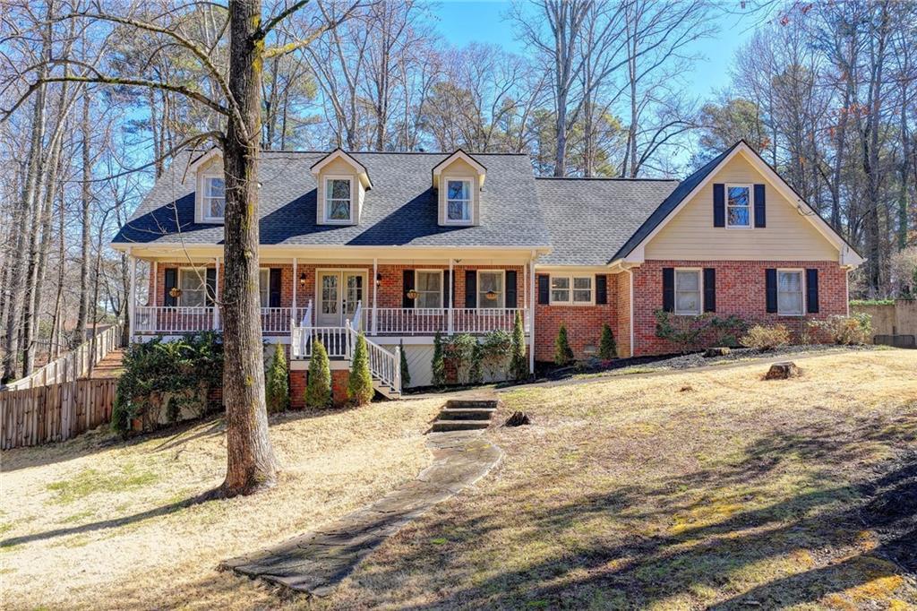 2085 Kings Valley Dr., Lawrenceville, GA 30043