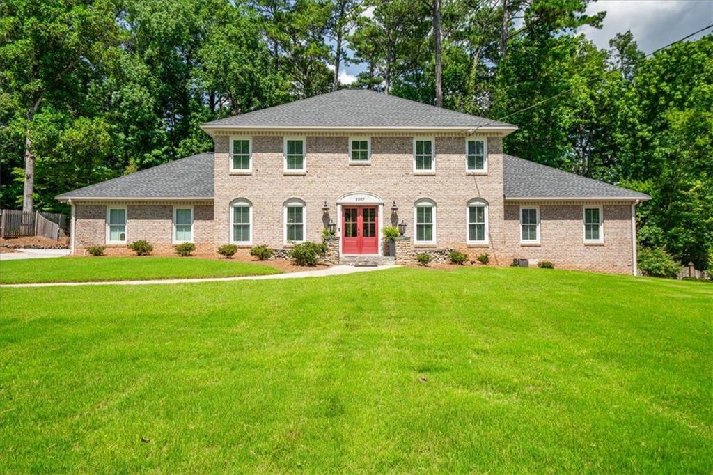 2207 Forestglade Dr., Stone Mountain, GA 30087