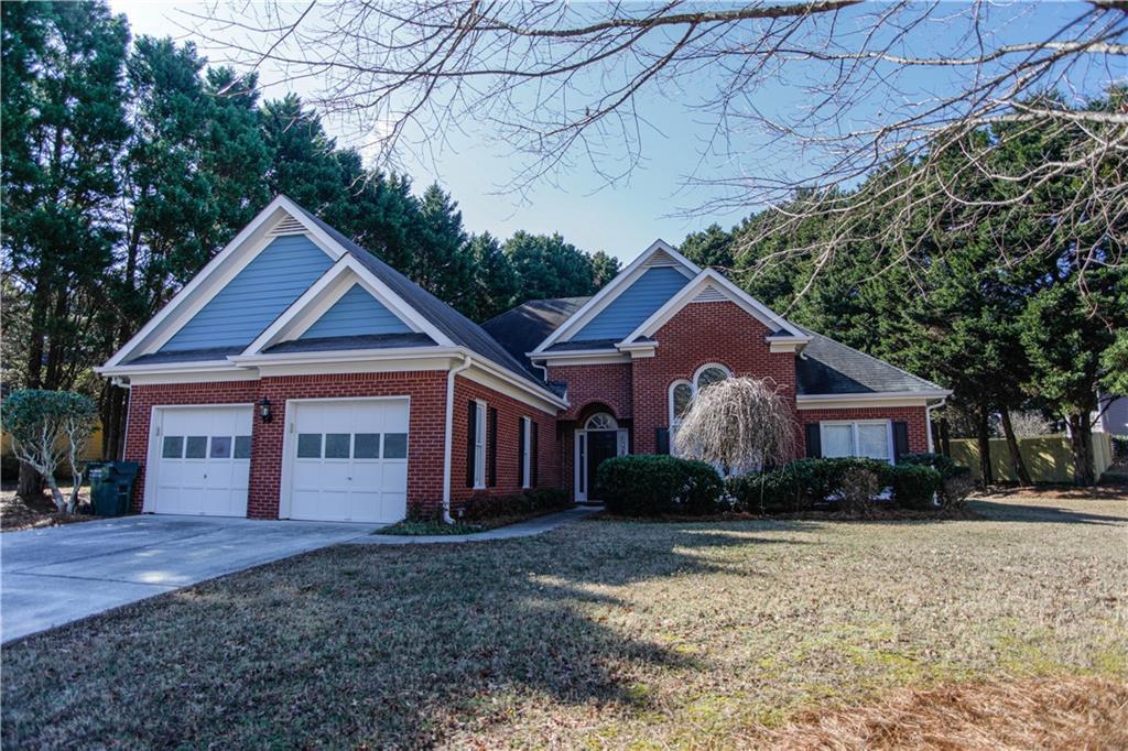 3875 Spring Manor Ct., Loganville, GA 30052