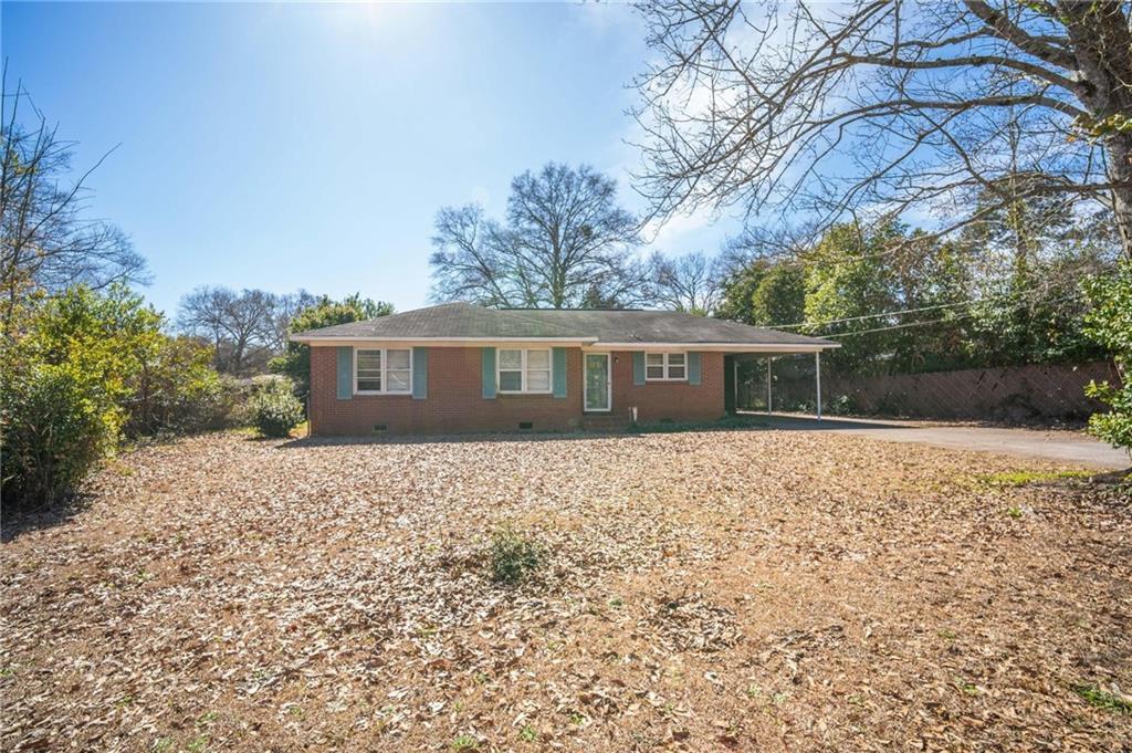 119 Woodlawn Ave., Warner Robins, GA 31093