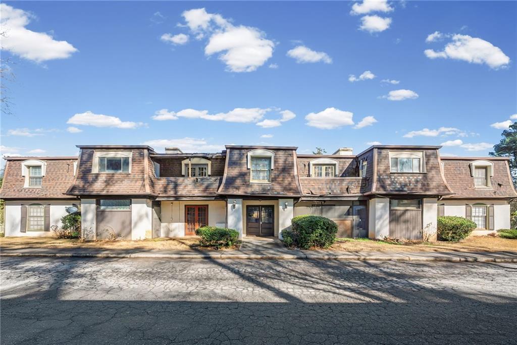 192 Rue Fontaine, Lithonia, GA 30038