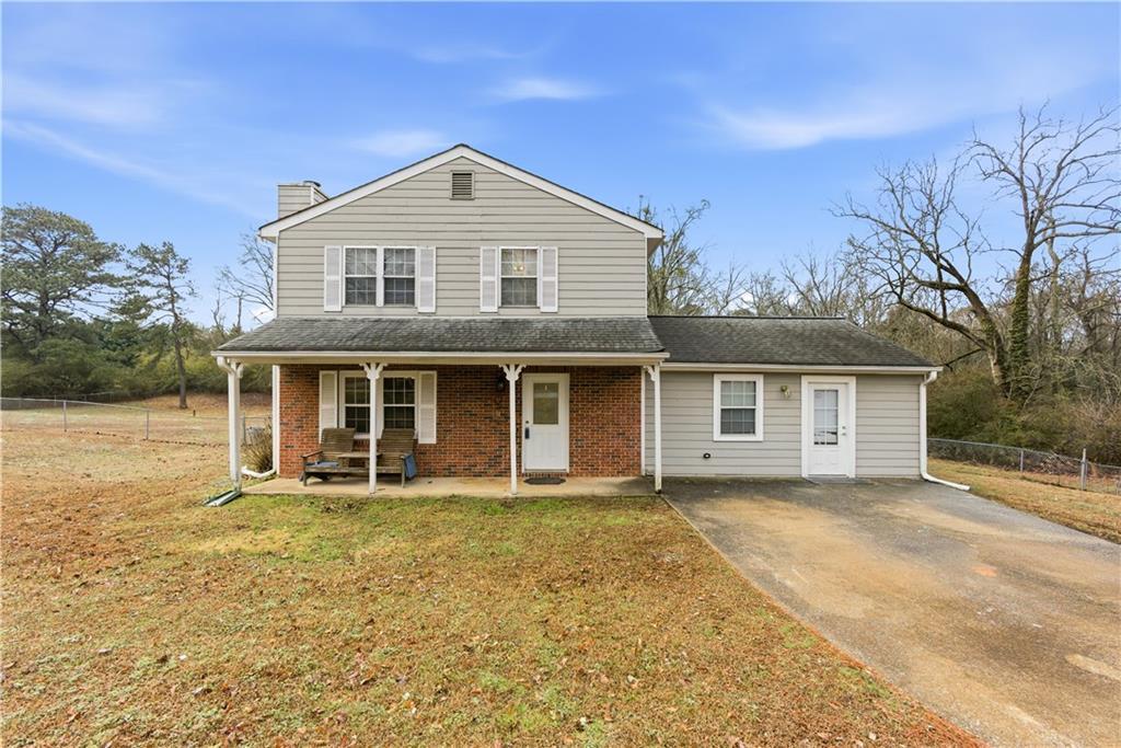 284 Oak Ridge, Auburn, GA 30011