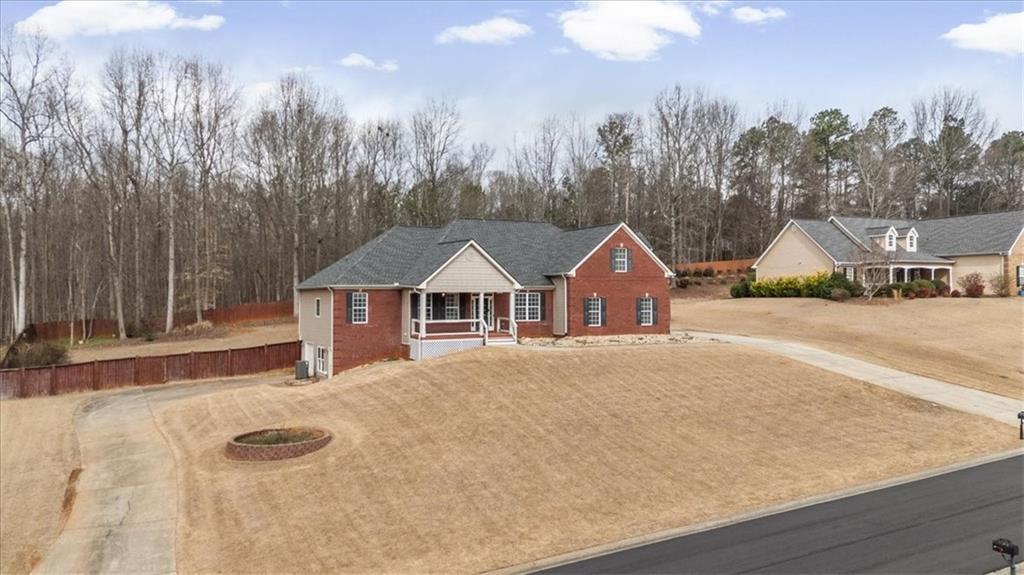 218 Thornhill Dr., Braselton, GA 30517