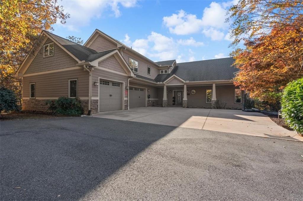 37 Oak Hill Ln., Cartersville, GA 30121