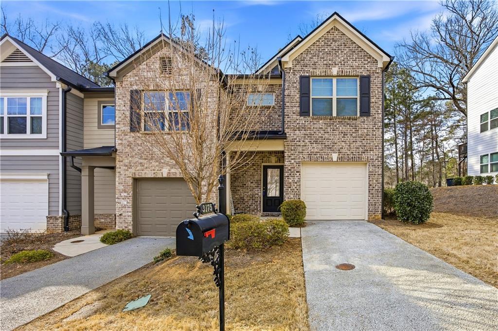 3175 Meadowstone Ln., Atlanta, GA 30331