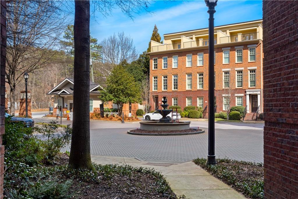 200 River Vista Dr. #516, Sandy Springs, GA 30339