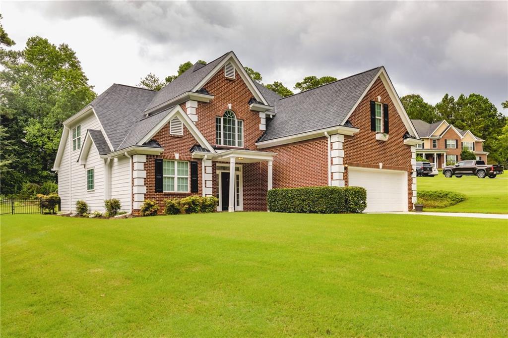 103 Thornbrook Ct., Carrollton, GA 30116