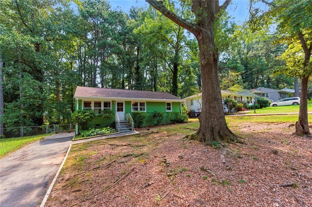 2608 Westchester Dr., East Point, GA 30344