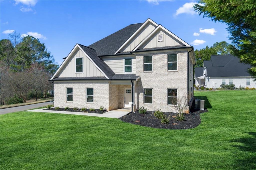 105 Windsong Dr., Stockbridge, GA 30281