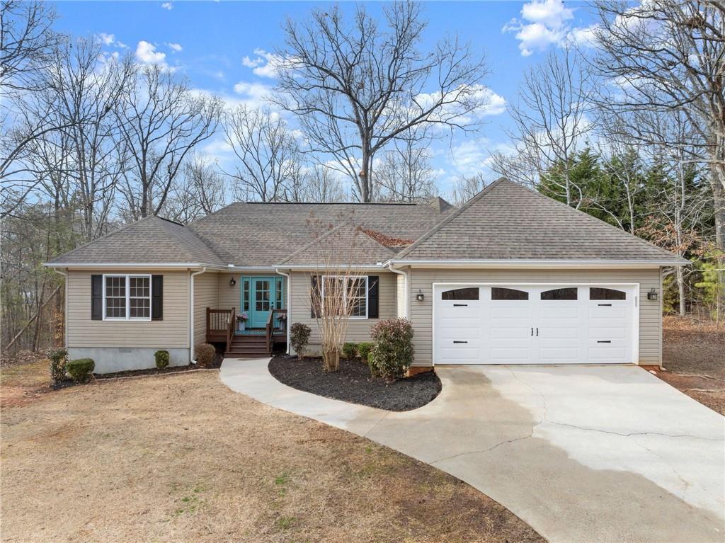 5805 Shadow Oaks Dr., Murrayville, GA 30564