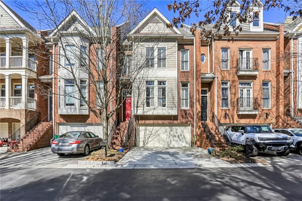 1454 Wembley Ct., Atlanta, GA 30329