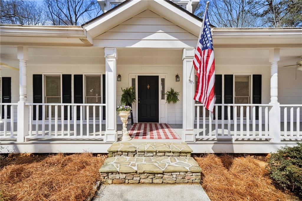 1014 Oak Way, Canton, GA 30114