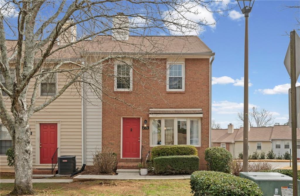 236 High Creek Dr., Roswell, GA 30076