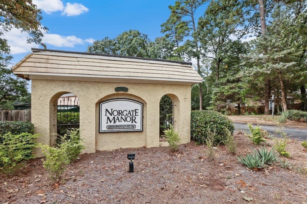 2396 Lawrenceville Hwy. #G, Decatur, GA 30033