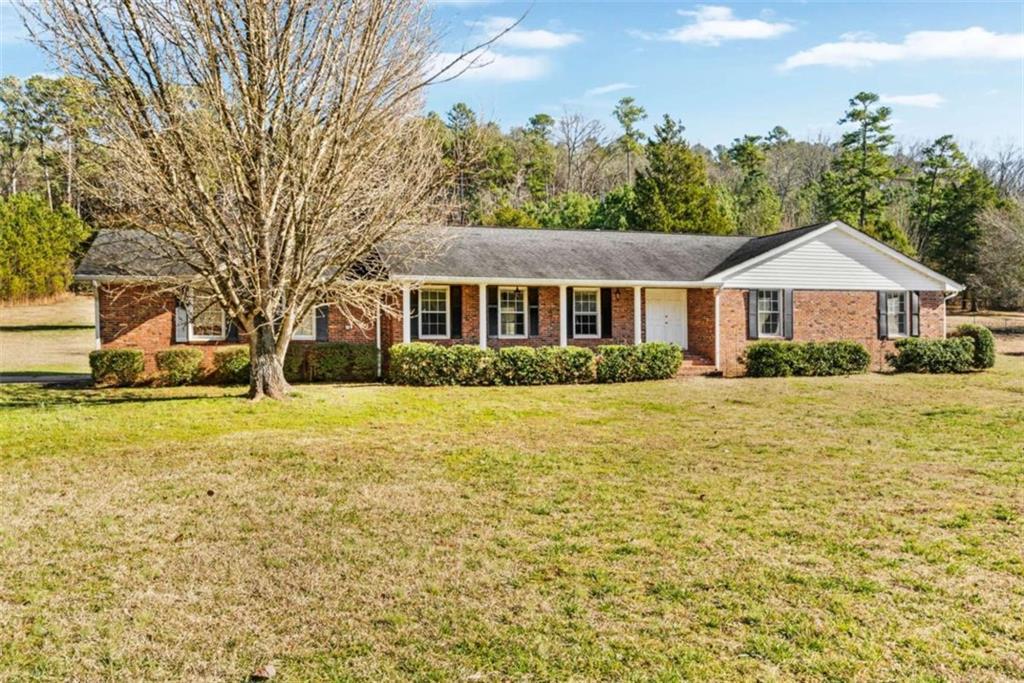 5511 Fosters Mill Rd., Cave Spring, GA 30124