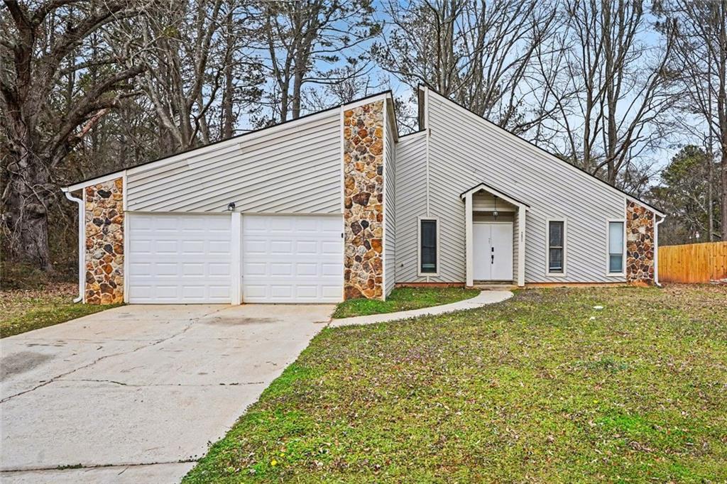 295 River Chase Dr., Jonesboro, GA 30238